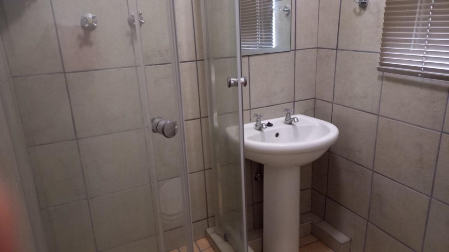 1 Bedroom Property for Sale in Die Bult Western Cape